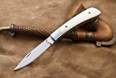 Нож складной Kizlyar Supreme Gent AUS-8 Bone Polished