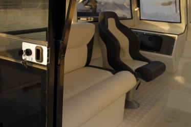 GRIZZLY PRO 660 Cabin